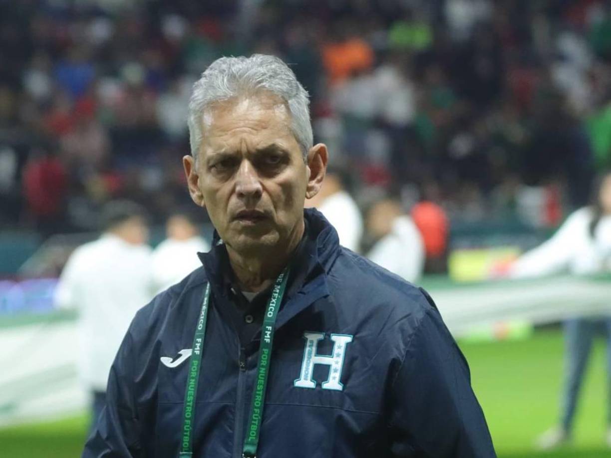El entrenador de la <b>Selección de Honduras</b> tomó la decisión de no volver a llamar a <b>Romell Quioto</b> por “indisciplina”, ya que no atendió en tiempo y forma una convocatoria.