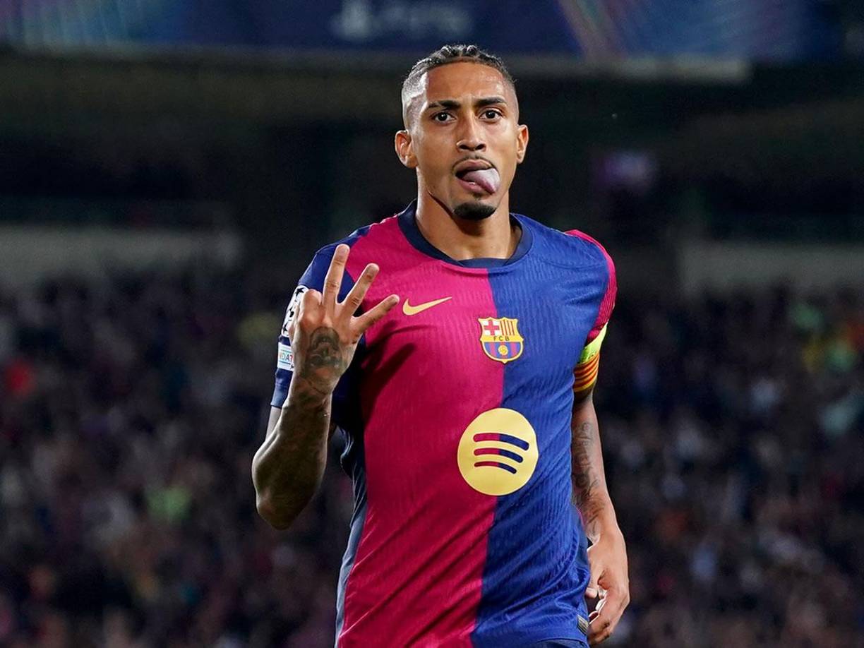 7. Raphinha - El brasileño está siendo otro de los mejores con el FC Barcelona de Hansi Flick, suma números muy sobresalientes y si se mantiene así puede ser nominado al Balón de Oro 2025.