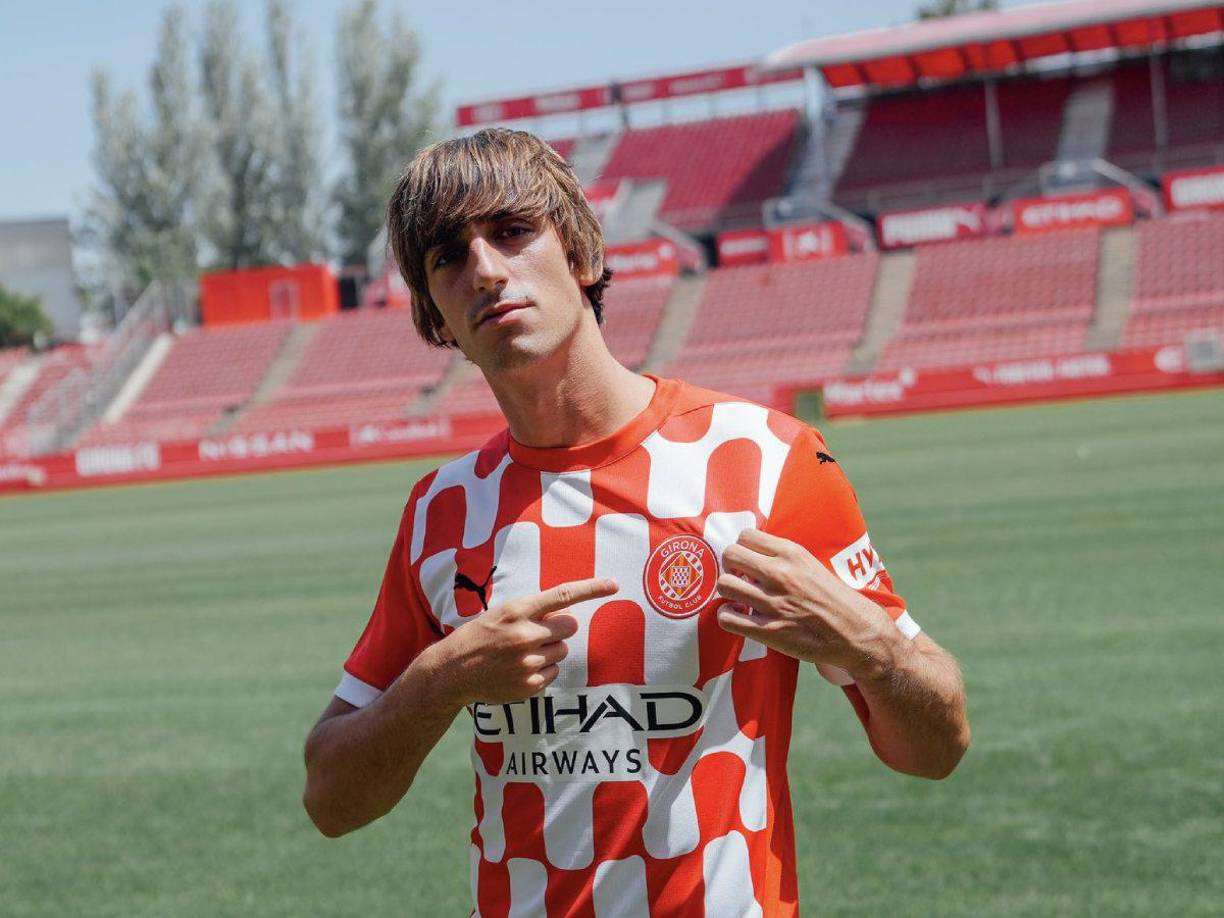 El Girona ha fichado al extremo zurdo Bryan Gil, quien llega procedente del Tottenham. 