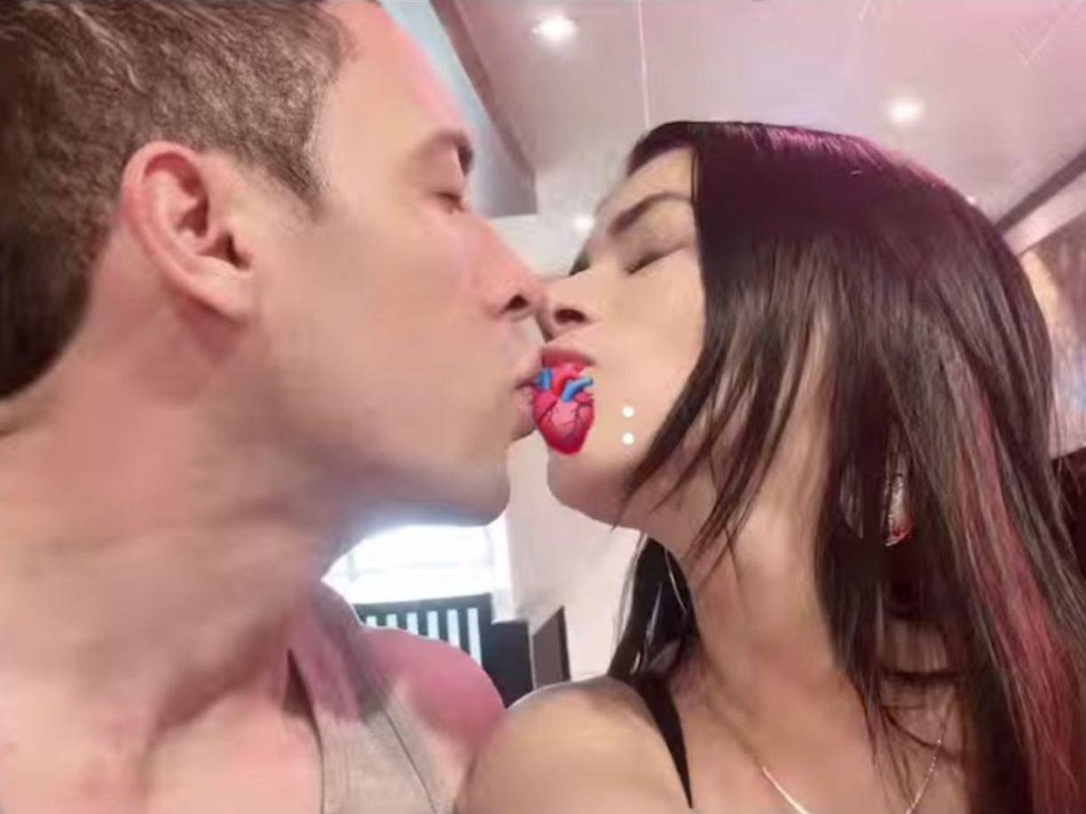 La familia del fiscal German Silva reaccionó luego del allanamiento que agentes de la Atic realizaron en la casa de este, tras ser sindicado como el novio de su colega Francia Sofía Medina, quien es acusada de varios delitos, entre ellos un retiro millonario del Banco Central de Honduras. 