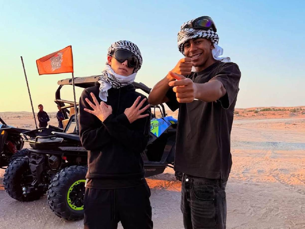 El joven futbolista del conjunto azulgrana se encuentra de vacaciones en Dubái, en donde ya varios aficionados se percataron de la presencia de la influencer.