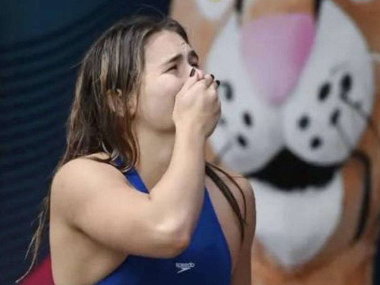 “Fueron 18 años en la natación, tengo tantos sentimientos, pero tomé la decisión de dejarlo. Estoy feliz que mi última carrera sea acá en los Juegos Olímpicos”, indicó la joven paraguaya.