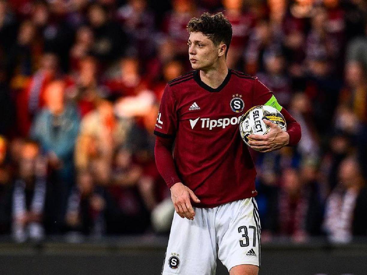 El Girona ya tiene su primer fichaje y según informa As, ya tiene el acuerdo con el Sporting Braga por Ladislav Krejci. El traspaso será por 12 millones de euros.