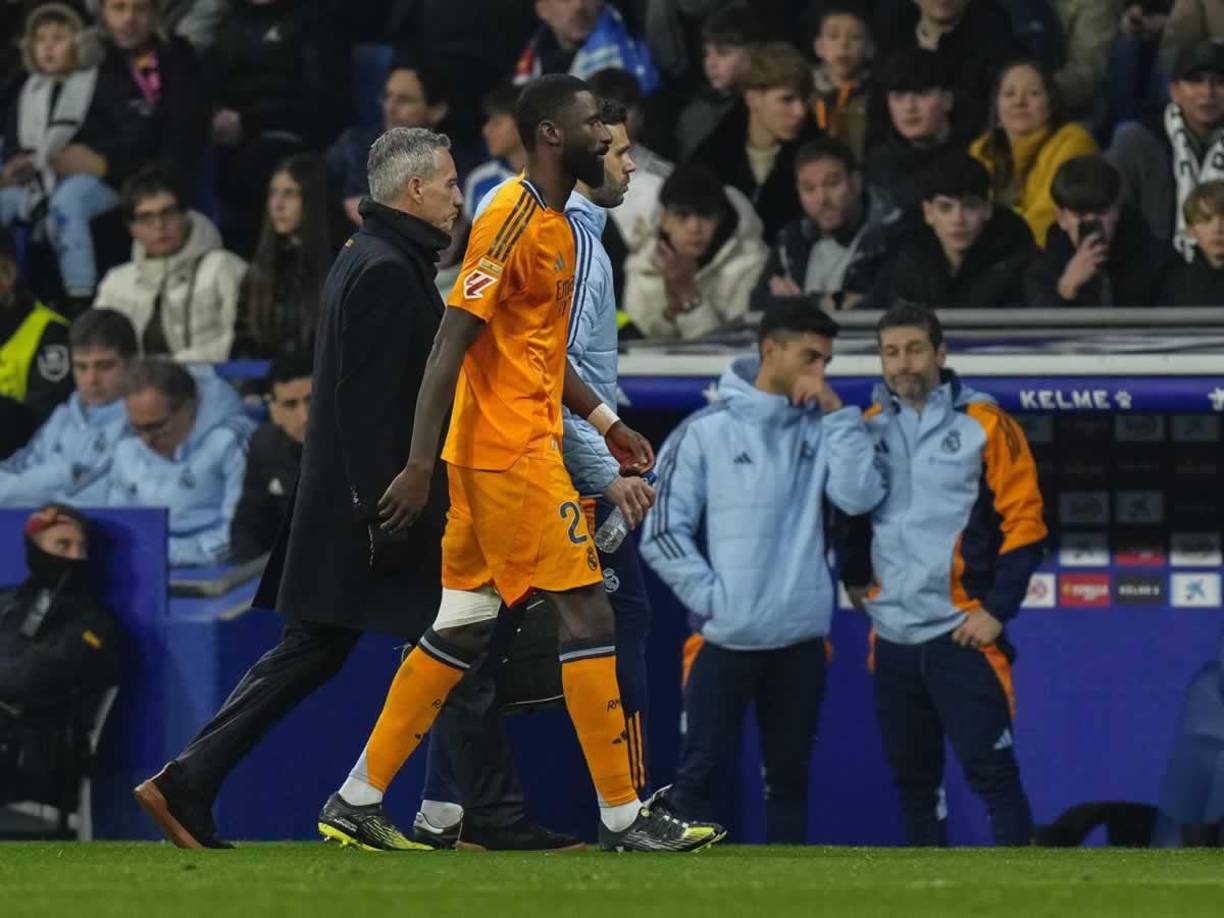 Antonio Rüdiger sufre una lesión muscular, lo más natural es que esté entre dos y tres semanas. Ya se convierte en duda del Real Madrid para el duelo contra Manchester City en la Champions League.
