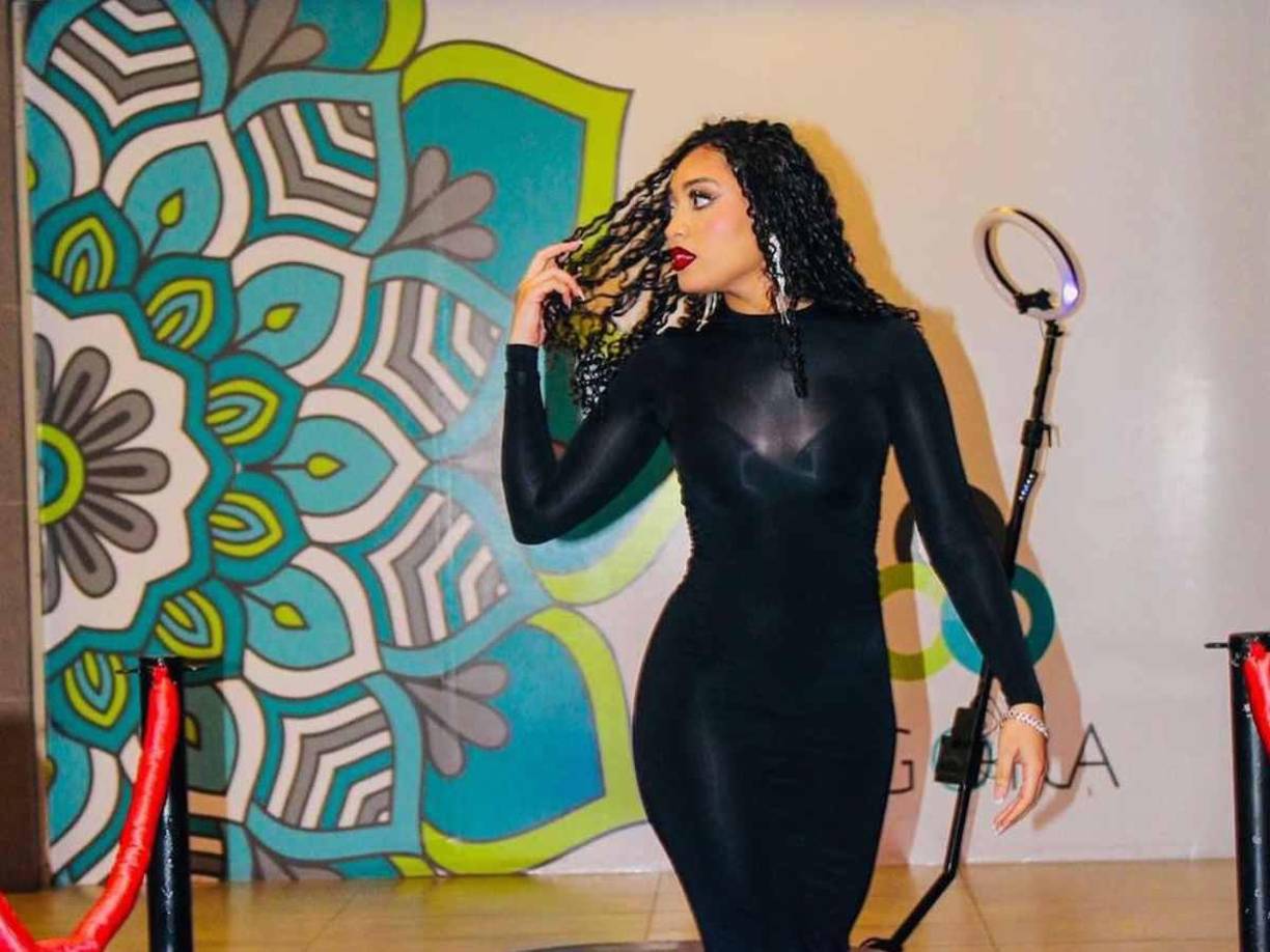 Ella es Valeria Aguilar, una linda modelo que también se desempeña como bailarina. La chica fue novia por un tiempo de un futbolista hondureño.