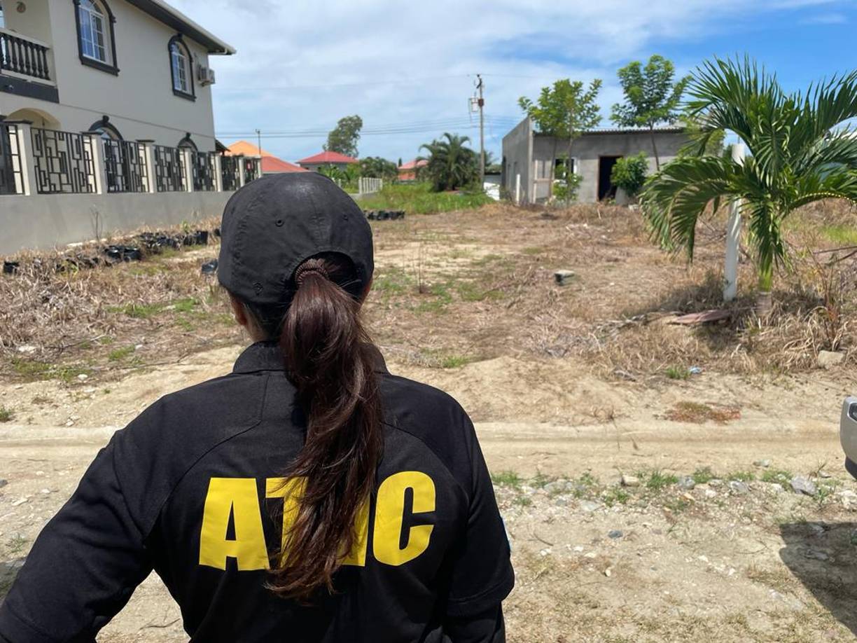 Militares allanaron la vivienda del Pescado Bonilla ubicada en las cercanías del bulevar Venecia de Tela, pero había huido desde el jueves.