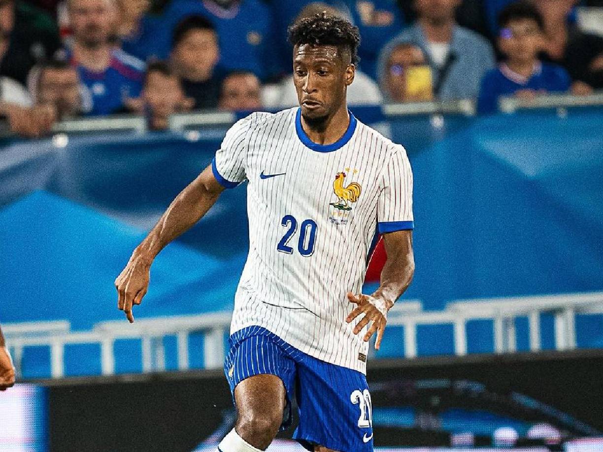 Sports Zone revela que Kingsley Coman rechazó unirse al Barcelona tras el interés de Hansi Flick, ya que su única intención es volver al PSG.