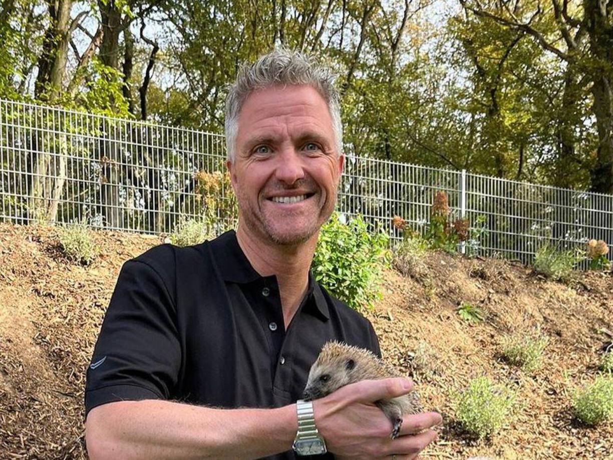 Una vez que se conoció este mensaje, que tuvo decenas de comentarios apoyando a Ralf tras la entrevista que brindó su ex esposa, la propia Cora usó sus redes sociales y acusó al padre de su hijo. 