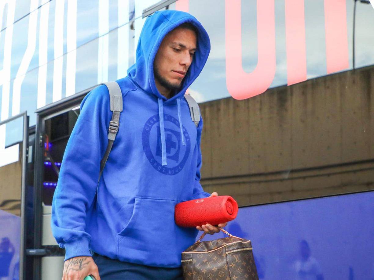 La tensión continúa en medio de la familia y las averiguaciones legales, donde la declaraciones de la madre apuntan a su hijo como el presunto culpable.