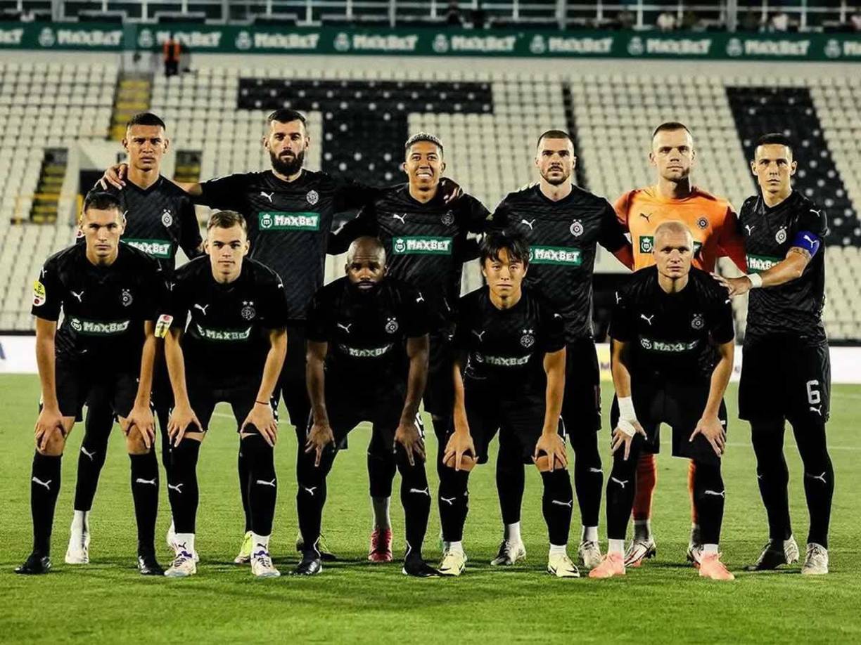 El Partizan ocupa el segundo lugar en la clasificación de la Superliga serbia con 38 puntos, mientras que Radnički ocupa la octava posición con 25 unidades.