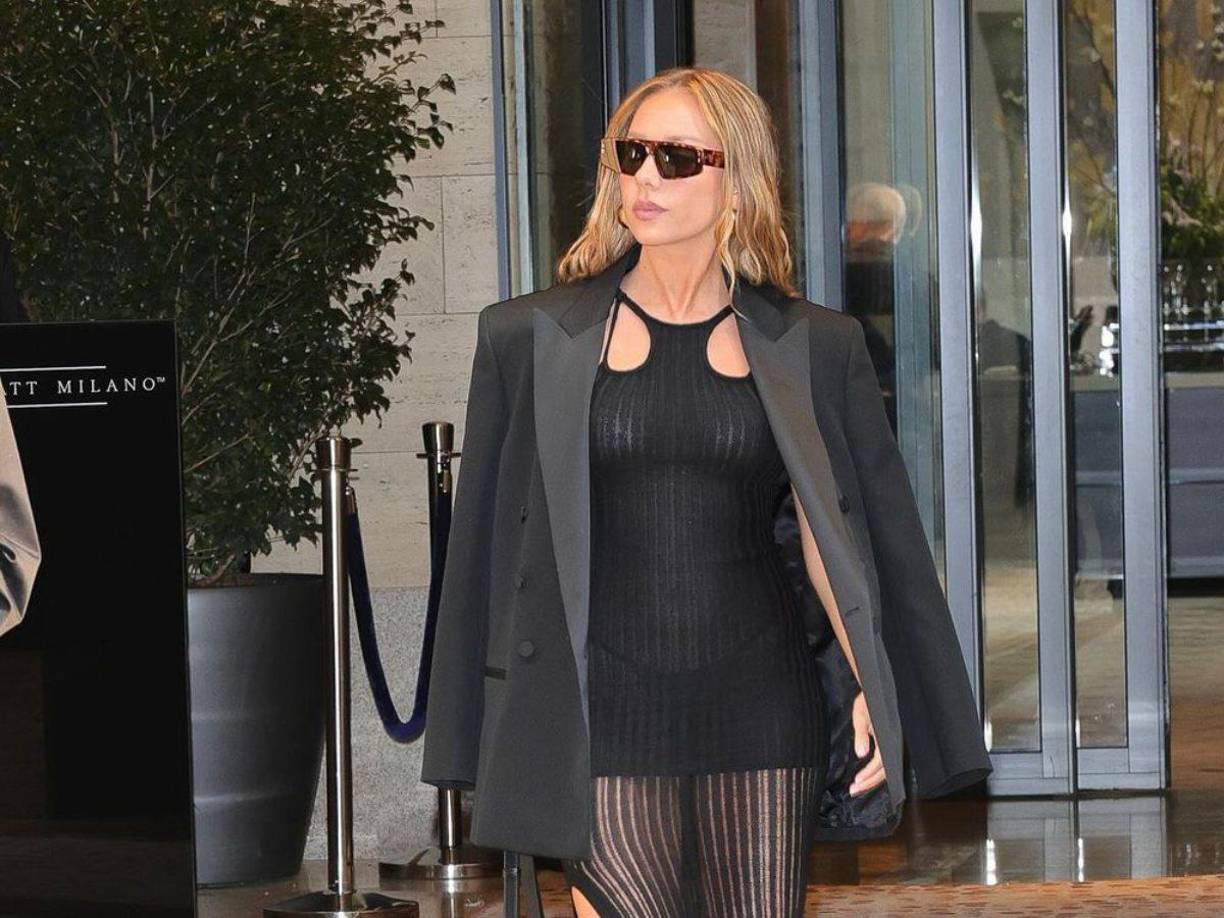 Nico y Ester se han convertido en los protagonistas de la prensa rosa durante las últimas horas. Habrá que esperar para saber si finalmente son pareja o si se trata de una confusión por parte de los que los encontraron en la discoteca de Bilbao esa noche.