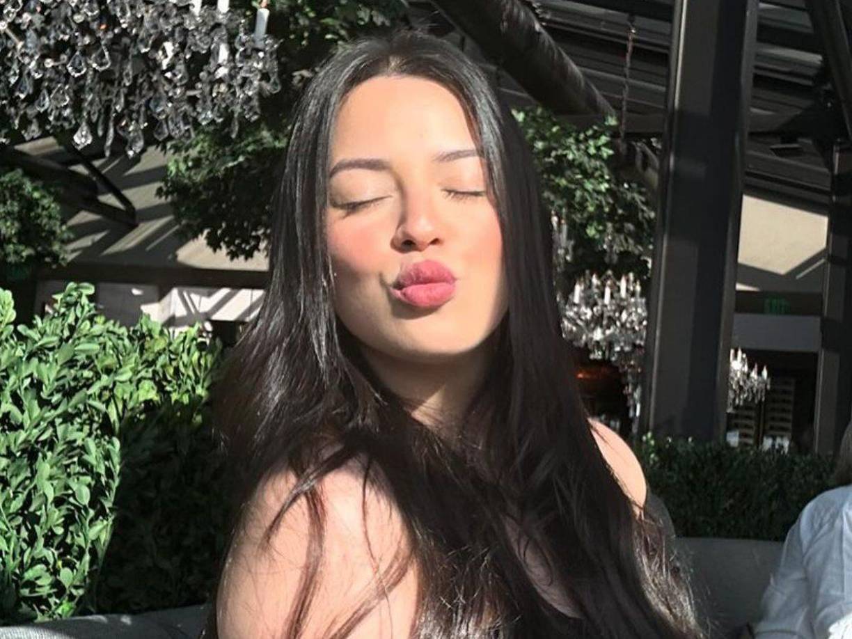 En sus redes sociales presume el amor que tiene con Kervin Arriaga. 