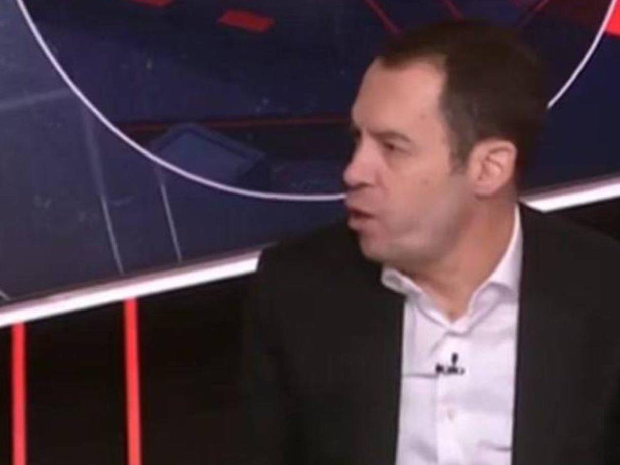 En 2022, contó que estuvo entre la vida y la muerte cuando por el deterioro de sus pulmones contrajo tres tipos de neumonías, entre ellas la bacteria neumococo. Este episodio lo llevó a estar internado por 45 días internado en el hospital con apoyo respiratorio.