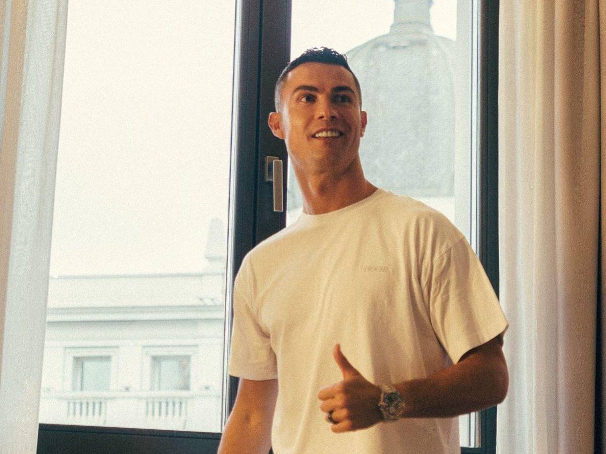 Cristiano Ronaldo necesita un jefe de recepción que tendría un salario de 28.000-30.000 euros anuales-.
