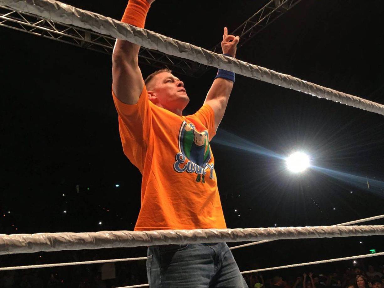 “Es un tema difícil de abordar porque inmediatamente te pone en una categoría y no podemos evitar juzgar. Las personas son de naturaleza humana. Todos juzgamos”, admite Cena.