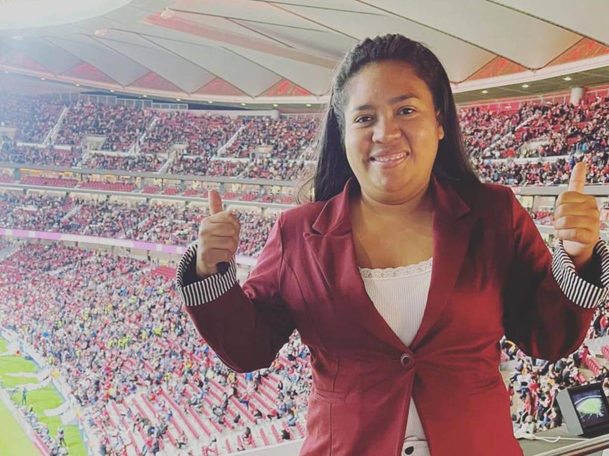 Denia Cerrato es una hondureña que radica en España y trabaja con uno de los mejores futbolistas del Atlético de Madrid. 