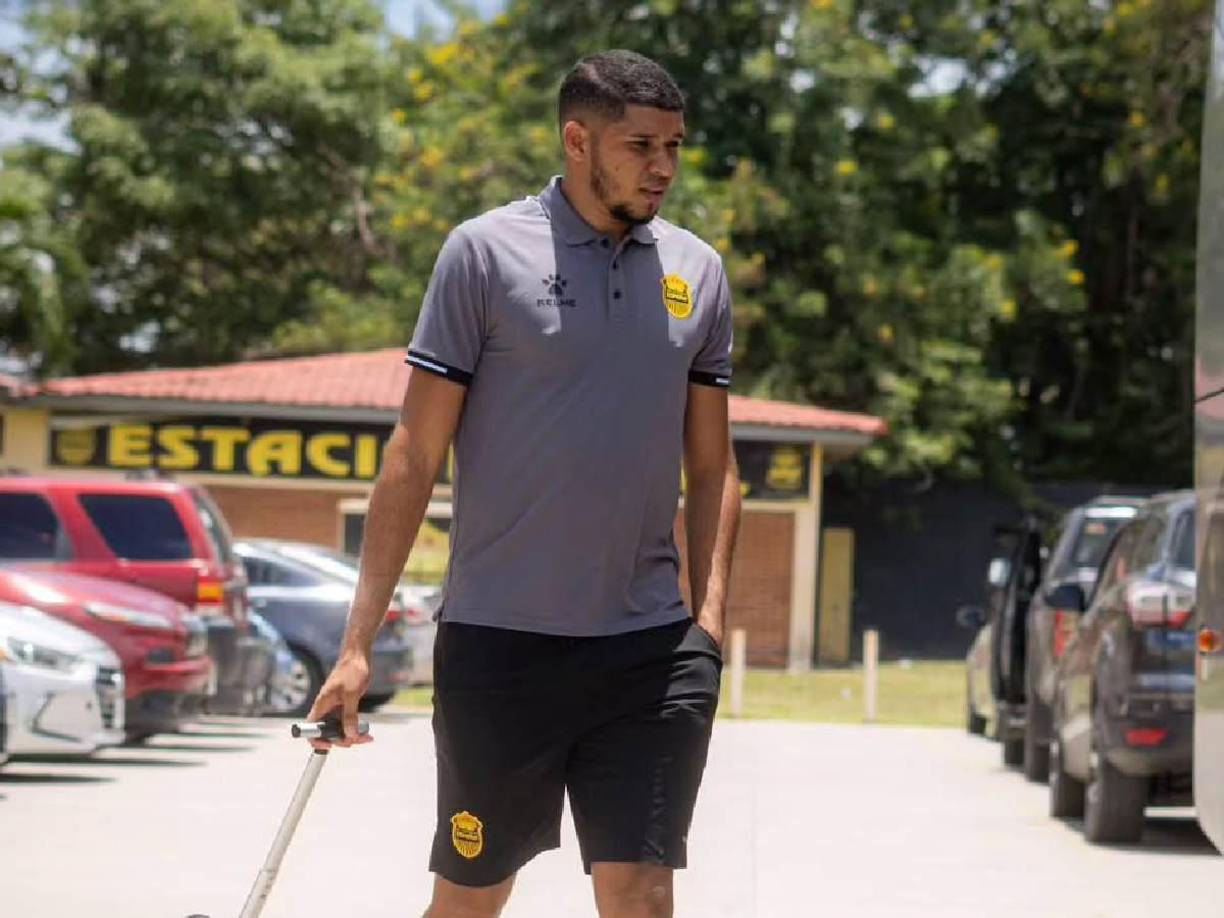 Es conocido por sus cercanos como una persona llena de “sencillez, responsabilidad, respeto y disciplina”.