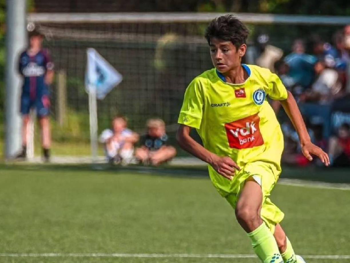 Ahora bien, de quién se trata y en qué equipos ha jugado el joven de tan solo 16 años.