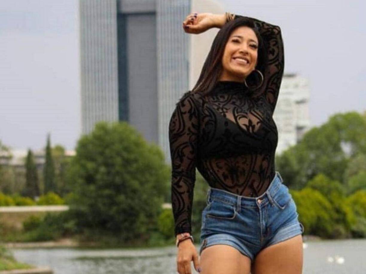 La Fiscalía detalló que trabaja conjuntamente con la Secretaría de Seguridad Ciudadana, “en diferentes líneas de investigación” y mantiene el contacto con las personas cercanas a la víctima para obtener información que permita esclarecer la muerte de la víctima, cuyo cuerpo fue localizado por trabajadores de la zona cuando apagaban un incendio en las inmediaciones.