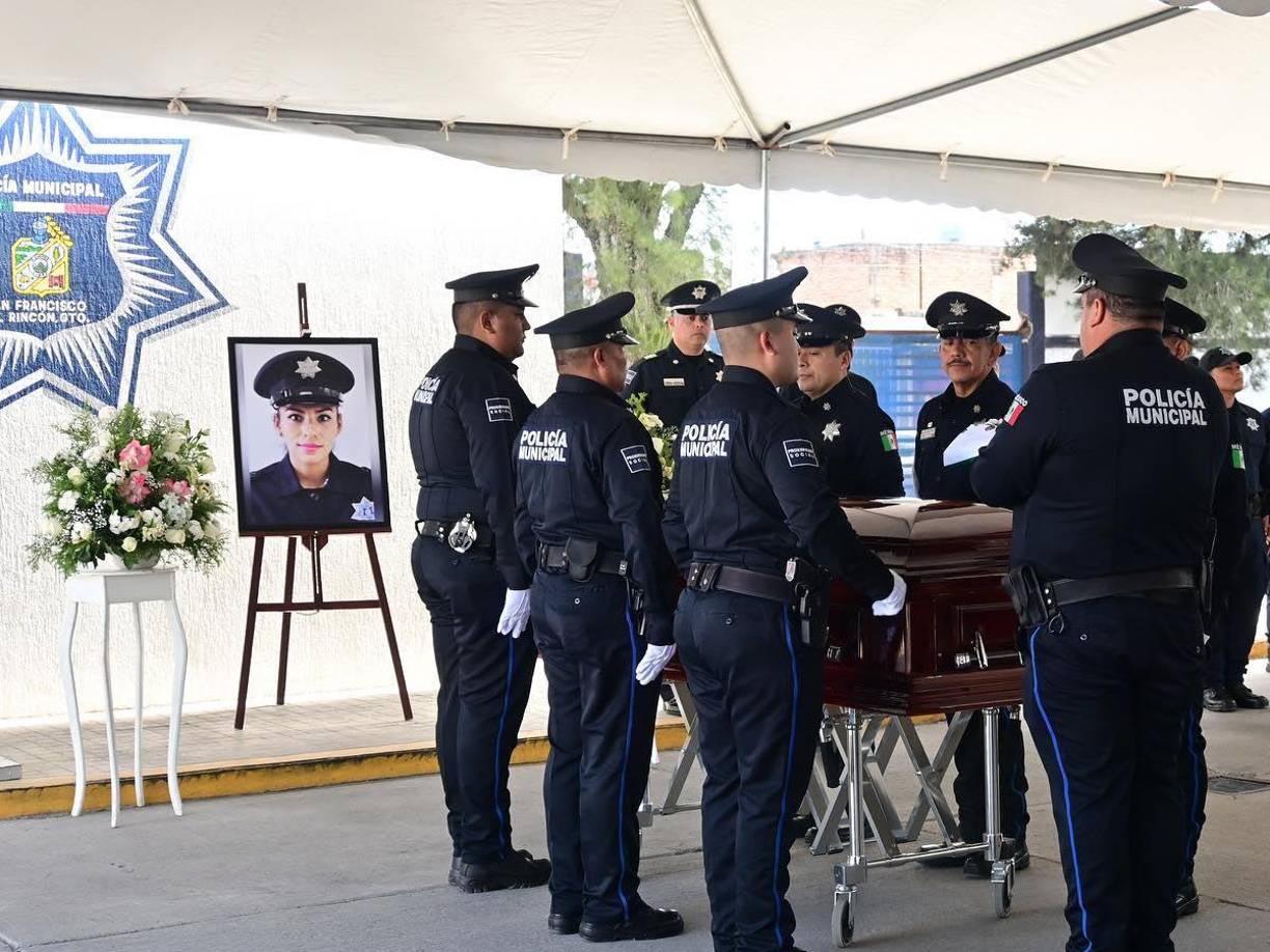 Luego fue trasladada a la clínica del Seguro Social de la ciudad de León donde lamentablemente más tarde se confirmó su fallecimiento.