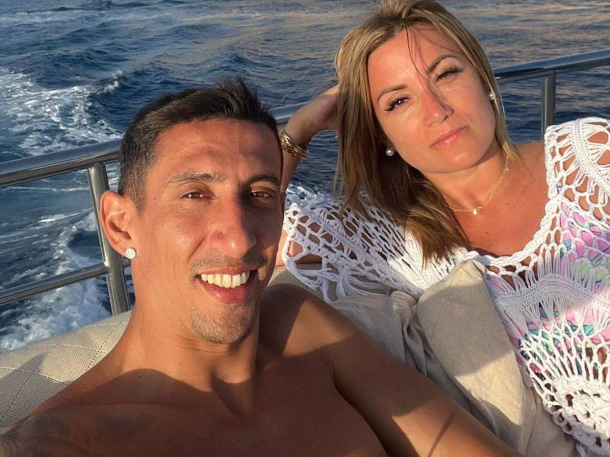 Jorgelina contó la razón del retiro del Fideo de la Albiceleste: ““Se quiere ir por la puerta grande. Al principio le decía no podés dejar ahora que estás re bien, y que la gente te quiere. Ahora no dejes”, puntualizó.