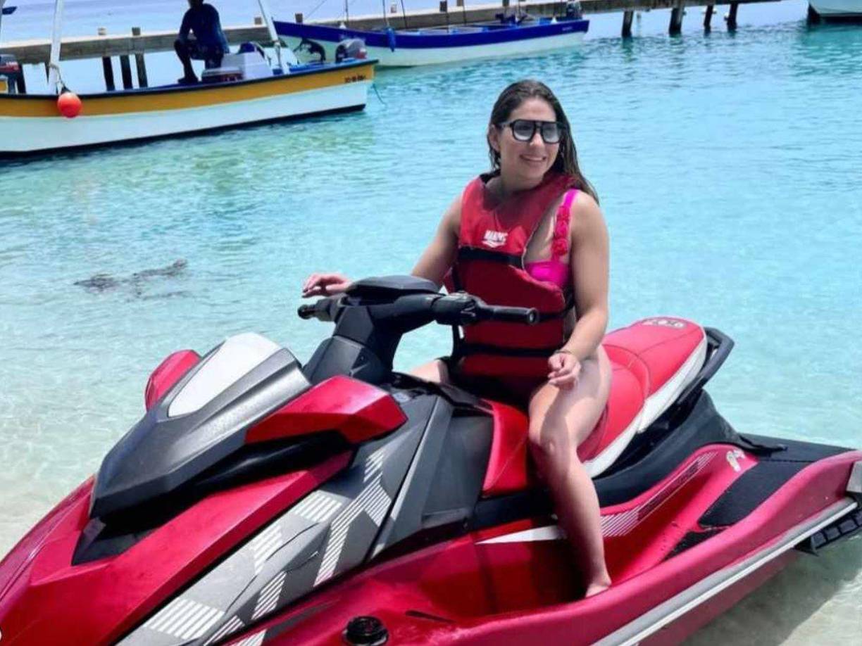 La esposa de Luis Palma ha compartido en sus redes sociales fotografías de lo bien que la comienzan a pasar en su luna de miel.