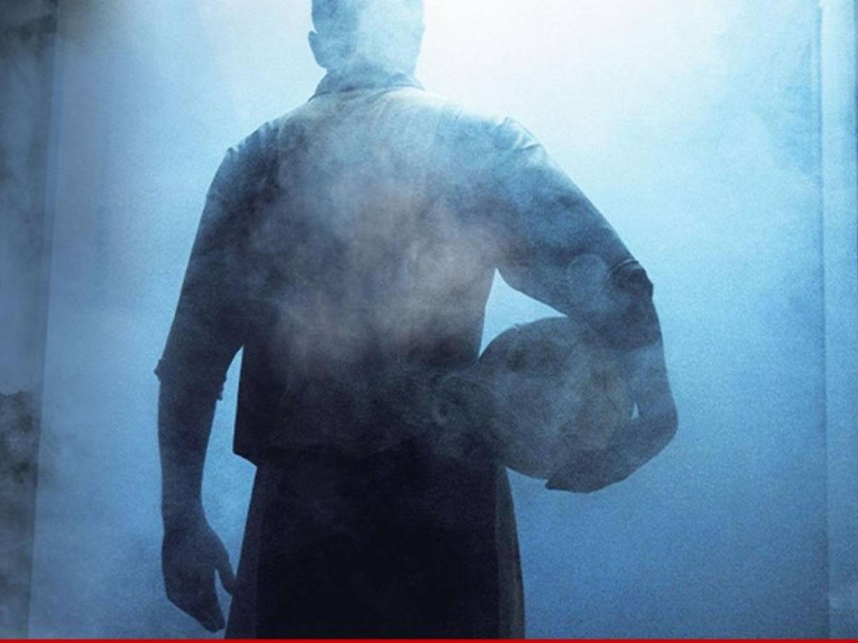 Según el testimonio de la víctima, ella acabó la noche abandonando la casa del futbolista y explicó que se había sentido “violada y humillada”.