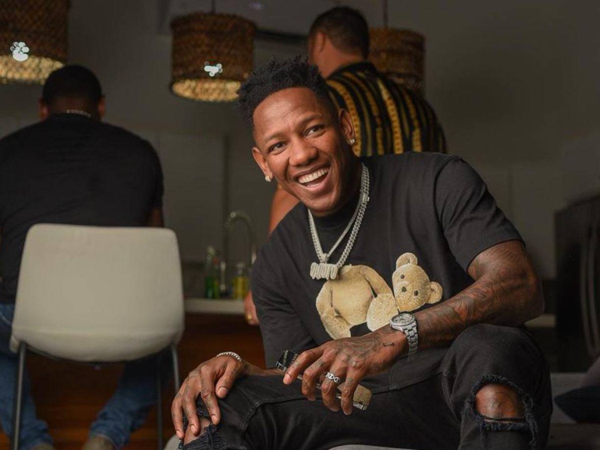  “La vida nocturna dio paso a la lectura”, fue otra de las confesiones de Romell Quioto mediante sus redes sociales.