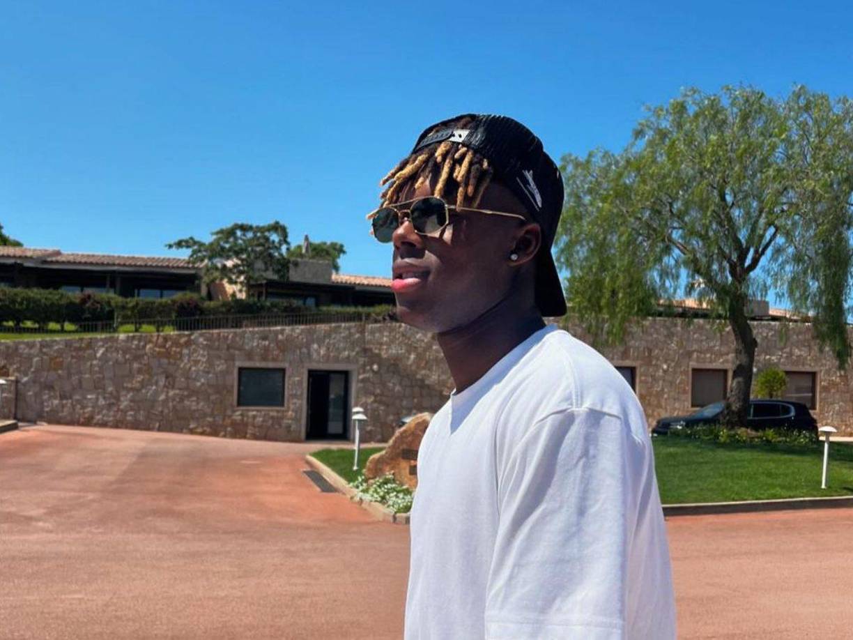 ”Todo bien, con ganas de empezar. Ya estoy de vuelta, con muchas ganas de esta temporada. ¡Vamos Athletic”, declaró Nico Williams tras sumarse a la pretemporada.