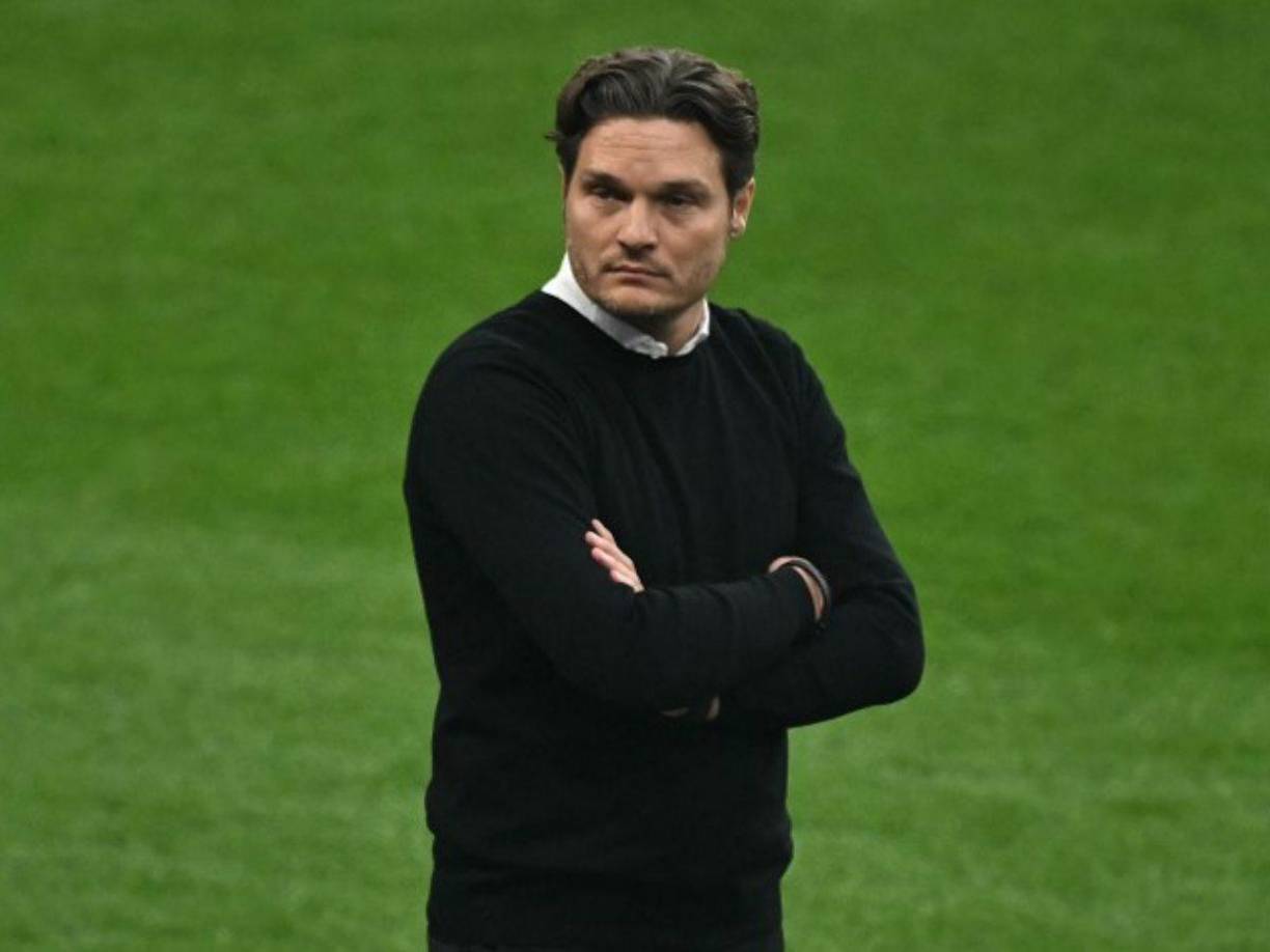 El entrenador del <b>Borussia Dortmund</b>, Edin Terzic, se mostró incrédulo frente a las cámaras .