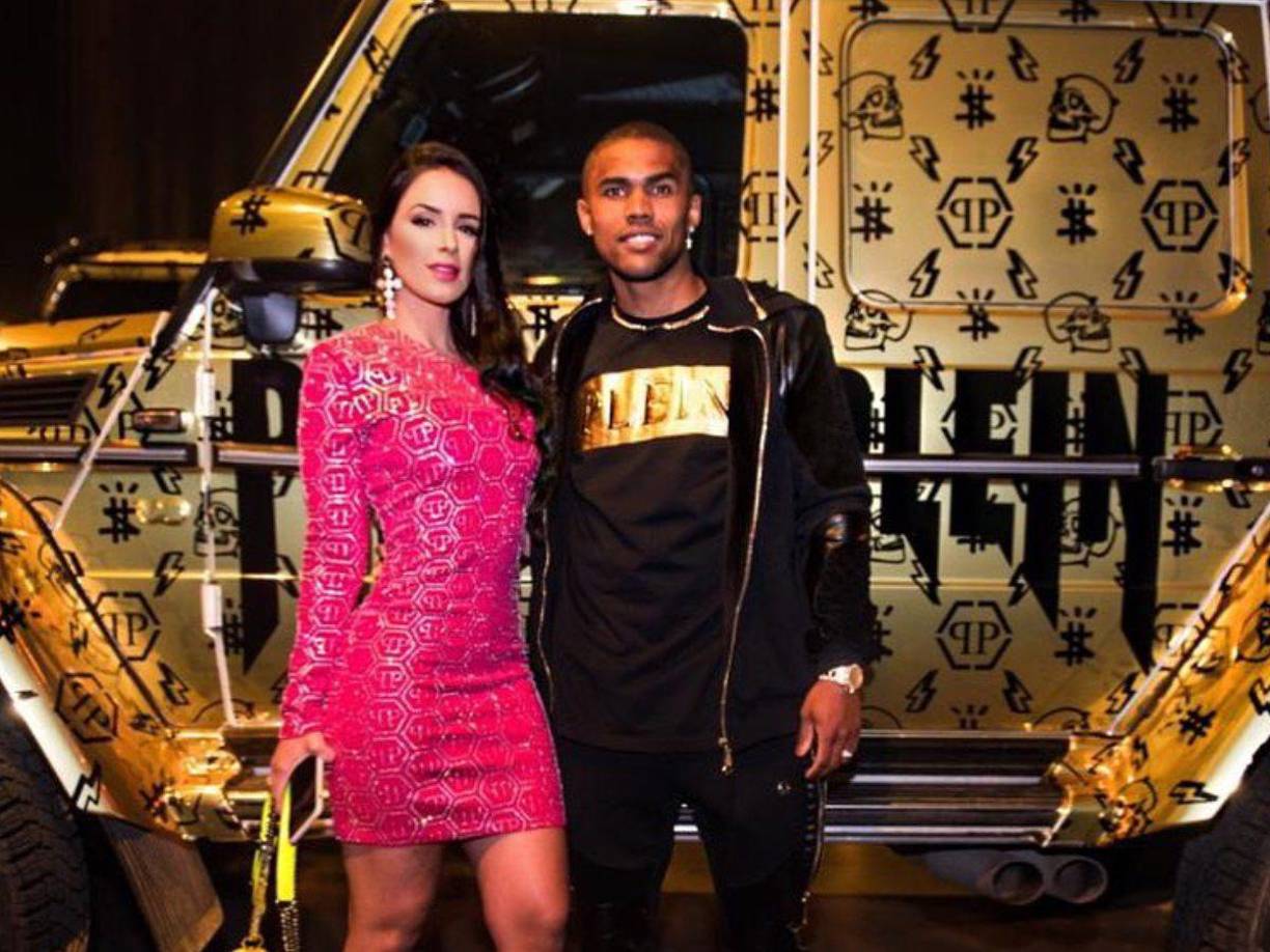 Hola chicos... Aquí estaré publicando algunas de mis cosas y parte de mi vida diaria también. Un abrazo y estamos juntos”, dijo Costa en su mensaje de bienvenida.