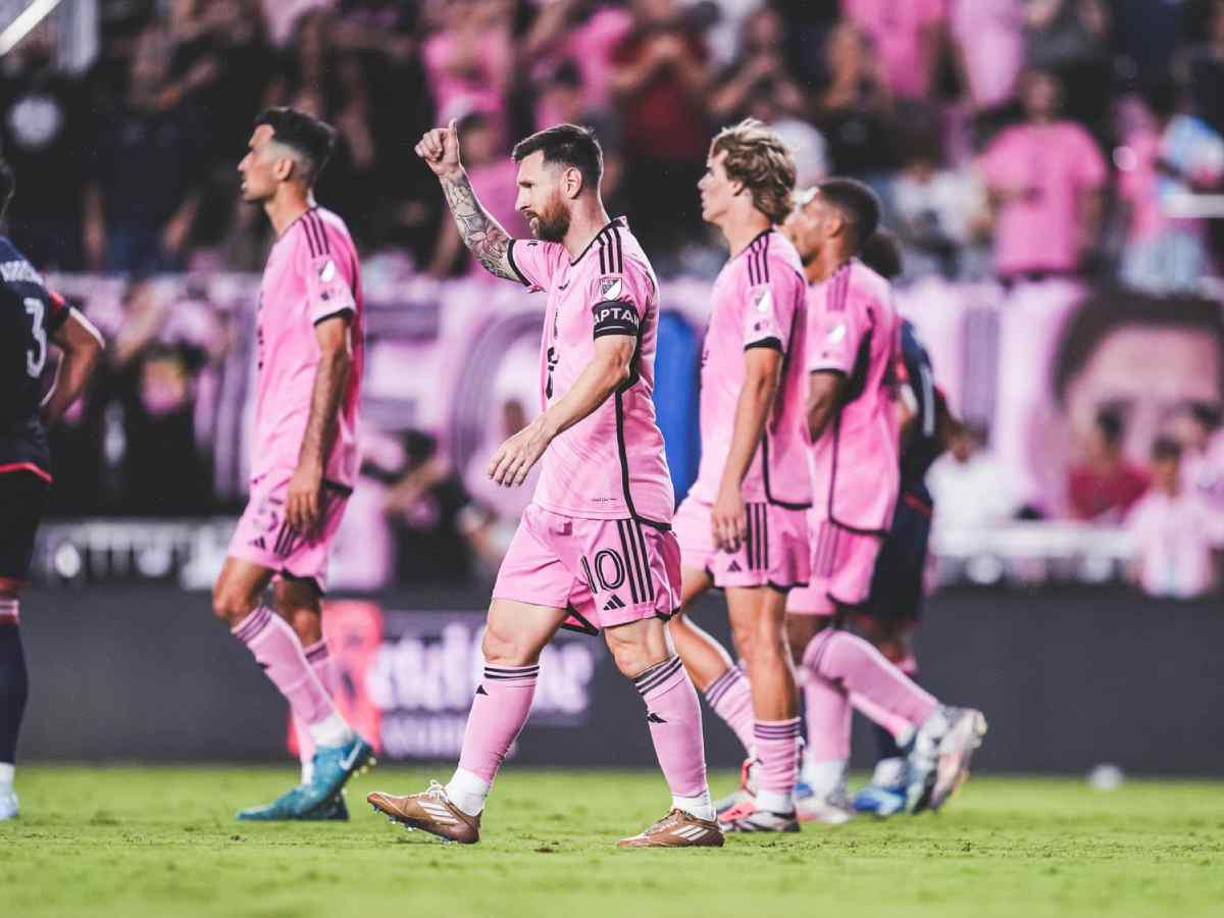 El periodista que cubre la MLS en el portal GiveMeSport, Tom Bogert, participó en el podcast VAMOS de Herc Gómez, en el que se habla del presente del fútbol estadounidense, y dio detalles de la decisión de la FIFA de darle el cupo al Inter Miami.