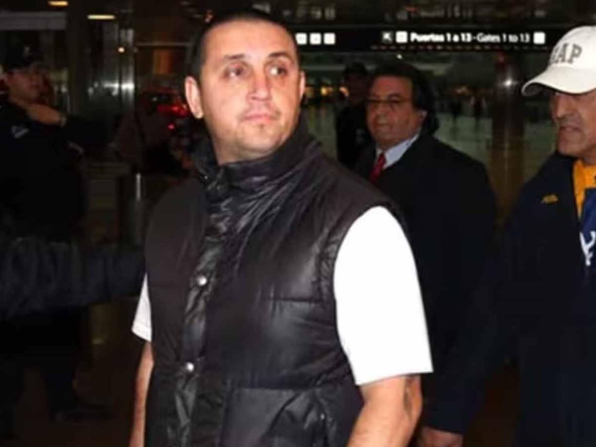 Las víctimas fueron llevadas al Hospital Centenario, donde se tuvo que reforzar la presencia policial, debido a una serie de disturbios. Mientras tanto, el fiscal de Homicidios Dolosos Alejandro Ferlazzo ordenó los primeros operativos para dar inicio a la investigación.