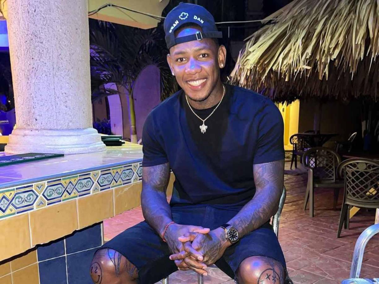 Romell Quioto no ha sido convocado a la selección de Honduras para los duelos ante México en una decisión que ha desatado diversos comentarios en las redes sociales.