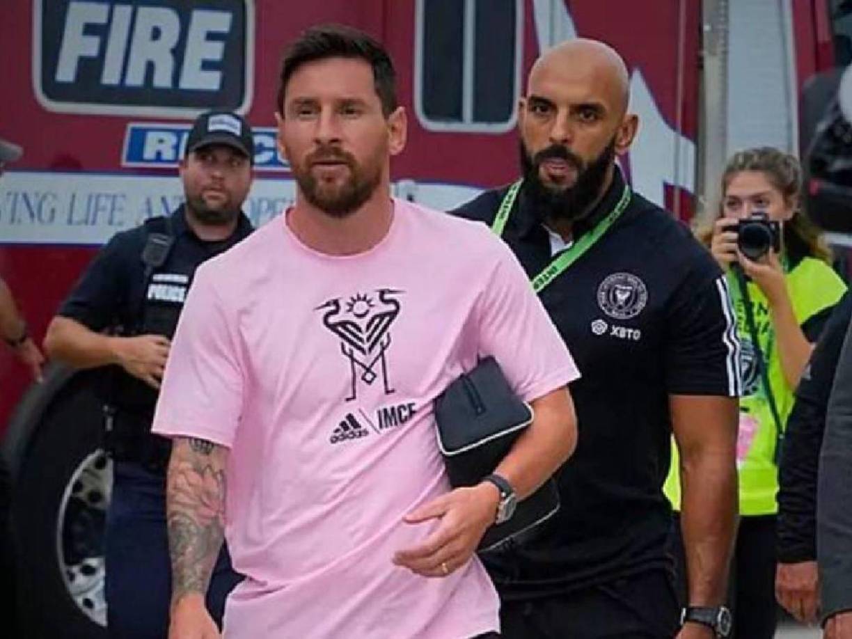 Para Messi la seguridad es extrema, muy pocas personas cuentan con acceso a un saludo para la estrella argentina y que cuenta con su propia seguridad privada.