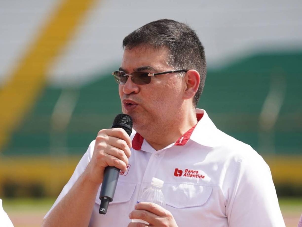 Representantes de Banco Atlántida informaron: “En El Salvador fue de 200 dólares la entrada más barata y nosotros llegamos a acuerdos de más o menos 160 dólares”.