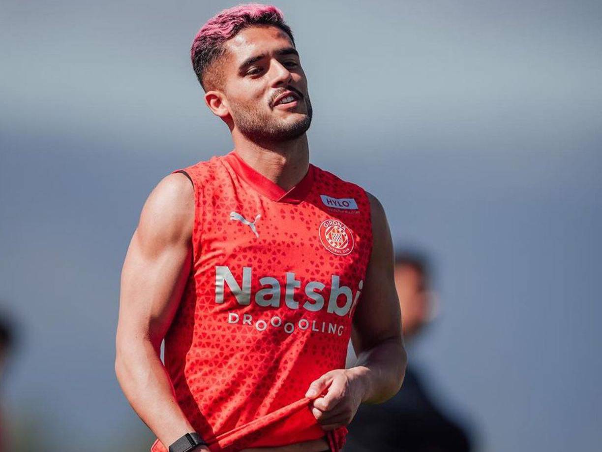 ¡Yan Couto está a punto de fichar por el Borussia Dortmund! El BVB ofrece 20 millones de euros más 5 millones de bonus, informa el Bild.