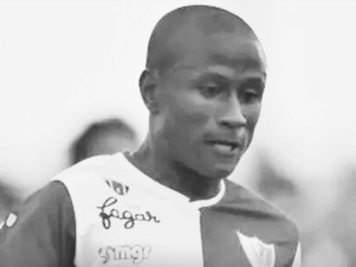 Posteriormente, el presidente del club ecuatoriano, Luis Alfonso Chango, expresó su consternación tras la muerte del futbolista uruguayo.