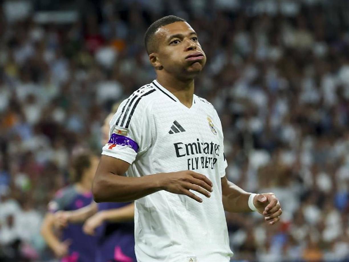 El Real Madrid no podía y se marcharía al descanso igualando sin goles en su casa en una nueva jornada.