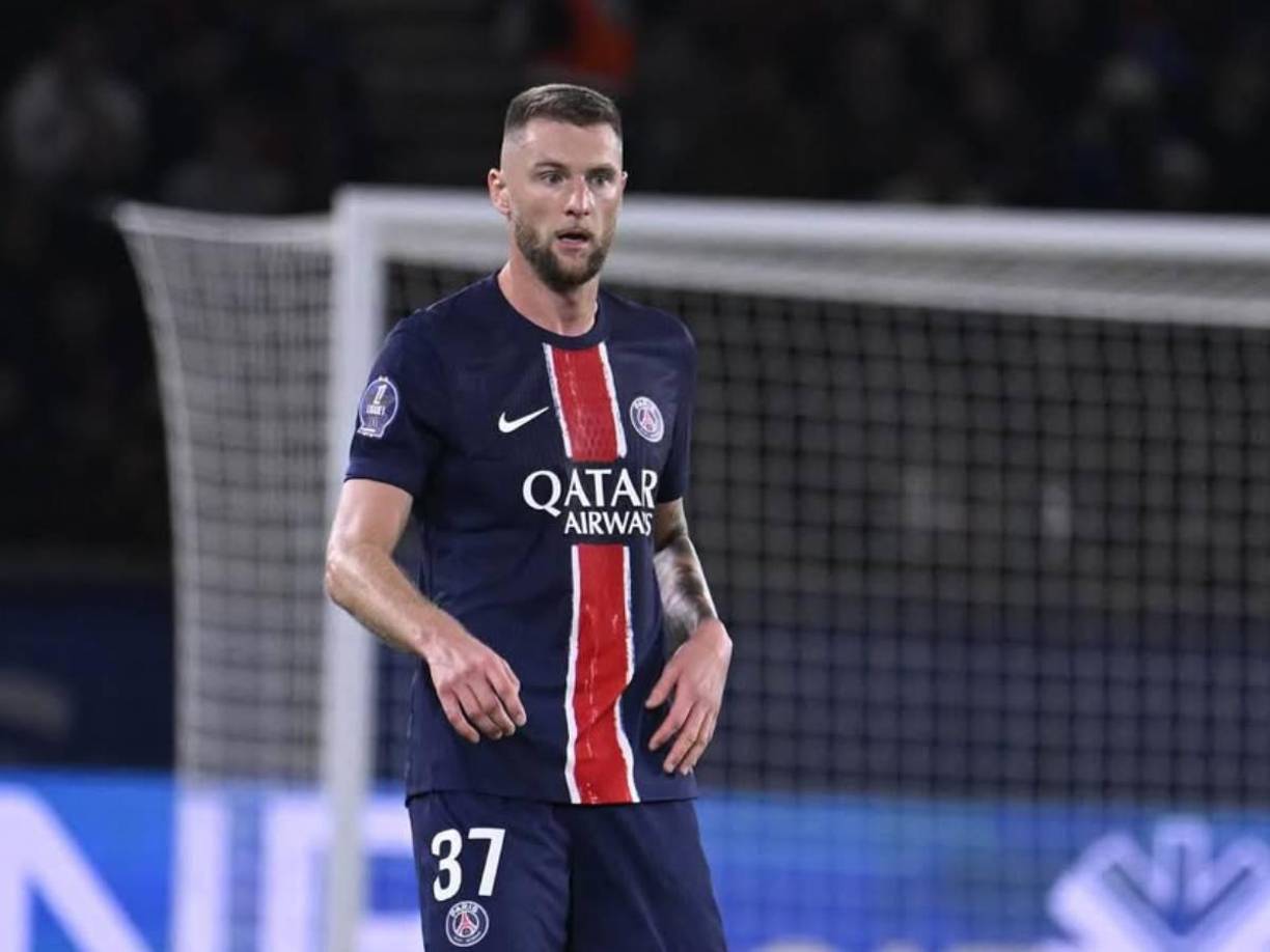La etapa de Milan Skriniar en París tras ser el referente defensivo del Inter de Milán no ha sido buena. Hasta el punto de pasar de baluarte de la zaga neroazzurra a disputar tan sólo cinco partidos de Ligue 1, Galatasaray, Aston Villa y Tottenham quieren al zaguero.