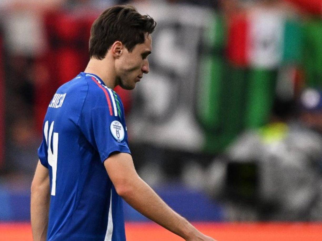 La decisión de la Juventus sobre Federico Chiesa es clara: planea vender el extremo italiano este verano con contrato que expira en junio de 2025.