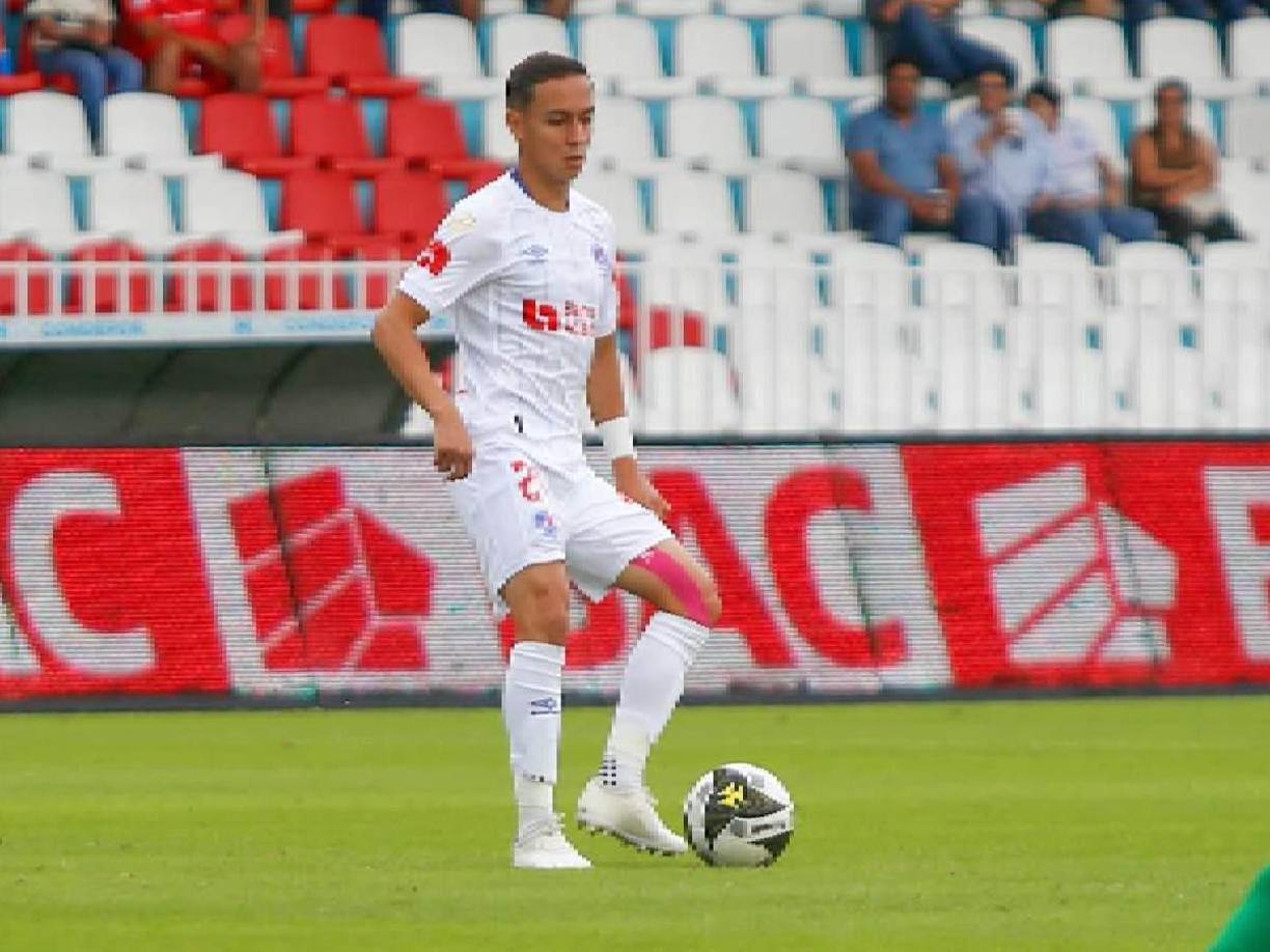 Volante: Moisés Rodríguez sería el sustituto de Carlos Pineda tras la lesión sufrida el pasado jueves. El mediocampista tiene pie y medio en el 11 inicial.