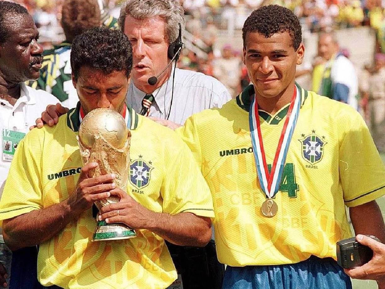 El exfutbolista brasileño fue considerado uno de los mejores laterales derecho de la historia. Ganó dos mundiales con la Canarinha.