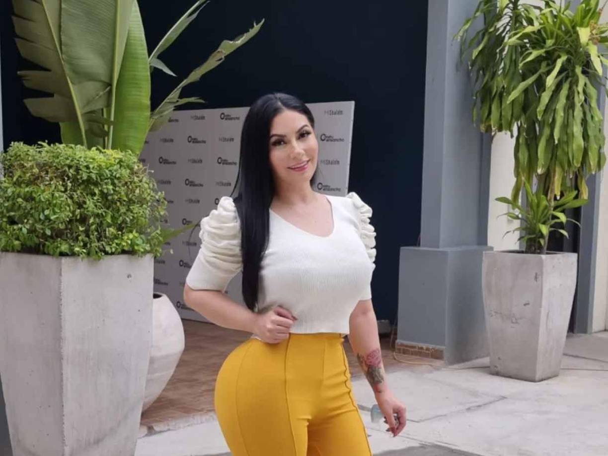 Sin hacer mucho ruido, Ariana Herchi poco a poco se retiró de los escándalos y su vida ha dado un enorme giro a lo largo de los últimos años. 