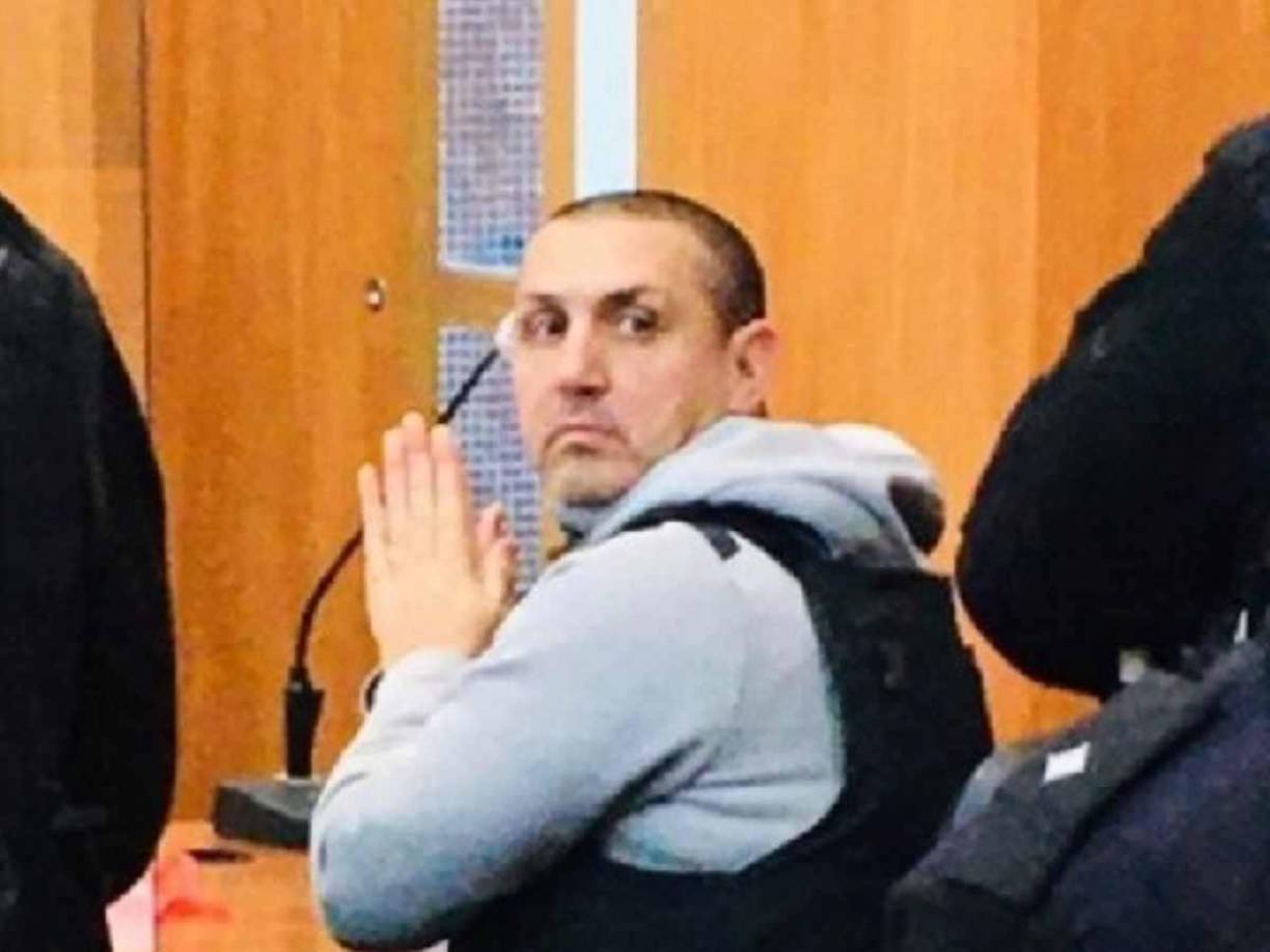 Según contaron fuentes de la investigación a TyC Sports, al menos tres personas habrían ejecutado el ataque y se escucharon 15 disparos, de los cuales 10 impactaron en los cuerpos de las víctimas.