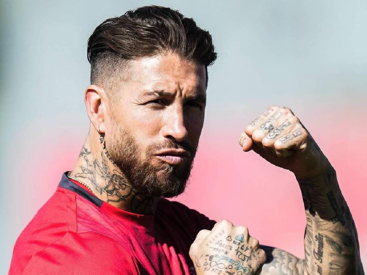 Hace un tiempo, durante una charla con el streamer Ibai Llanos, el zaguero tuvo que elegir si en Argentina le simpatizaba más Boca o River y no dejó dudas.