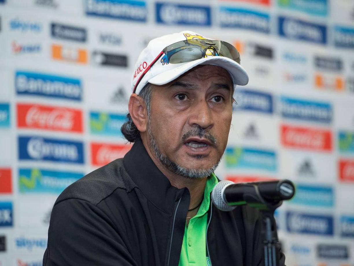 Raúl ‘El Potro’ Gutiérrez - El mexicano, con paso por Real España, ha sido vinculado al Olimpia. Estuvo al frente de la Sub-23 mexicana y los llevó a los Juegos Olímpicos 2016, además fue campeón del mundo con el Tri en 2011 a nivel Sub-17.