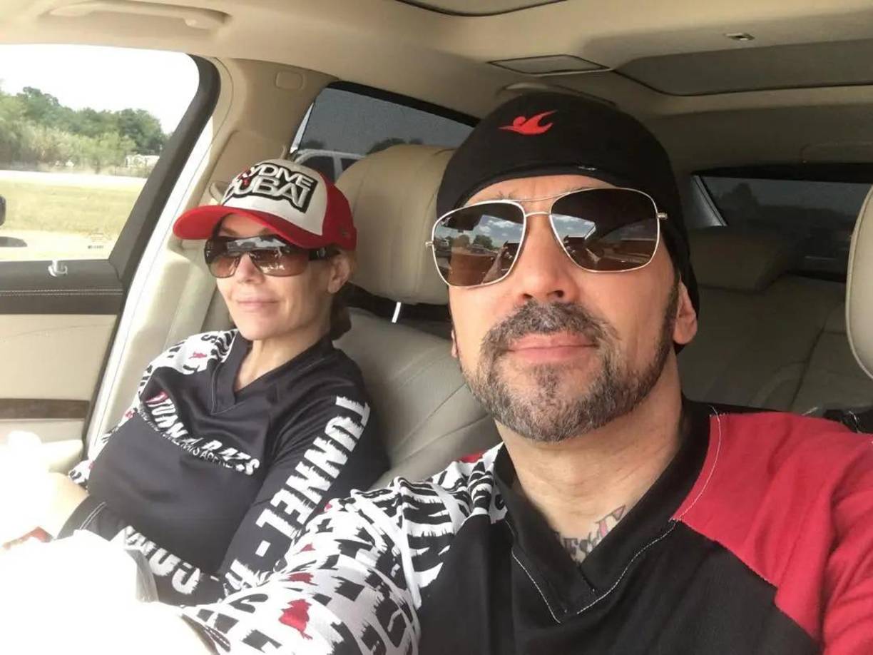 Aunque Tammie Frank confirmó la causa de muerte, desmintió los rumores sobre una discusión derivada de un divorcio, asegurando que ese fin de semana se divirtieron porque estaban tratando de arreglar su matrimonio.