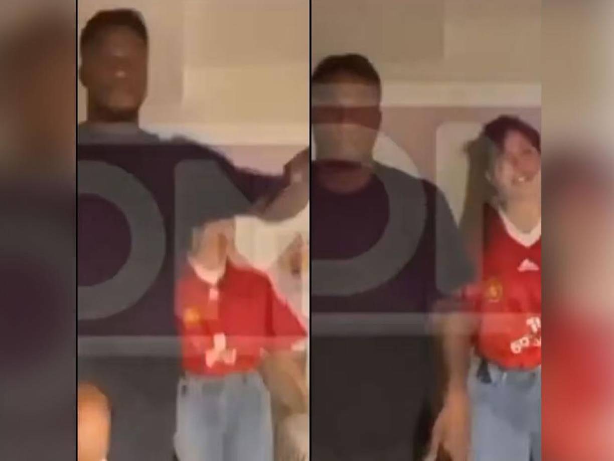 En las imágenes, la empresaria y el futbolista aparecen vestidos con ropa de vestir, de entrecasa, siguiendo los pasos de lo que parece ser un desafío popular de TikTok. La difusión del material intensificó los rumores sobre la relación entre ambos, los cuales venían tomando fuerza en las últimas semanas tras la viralización de chats privados donde se señalaba una infidelidad.