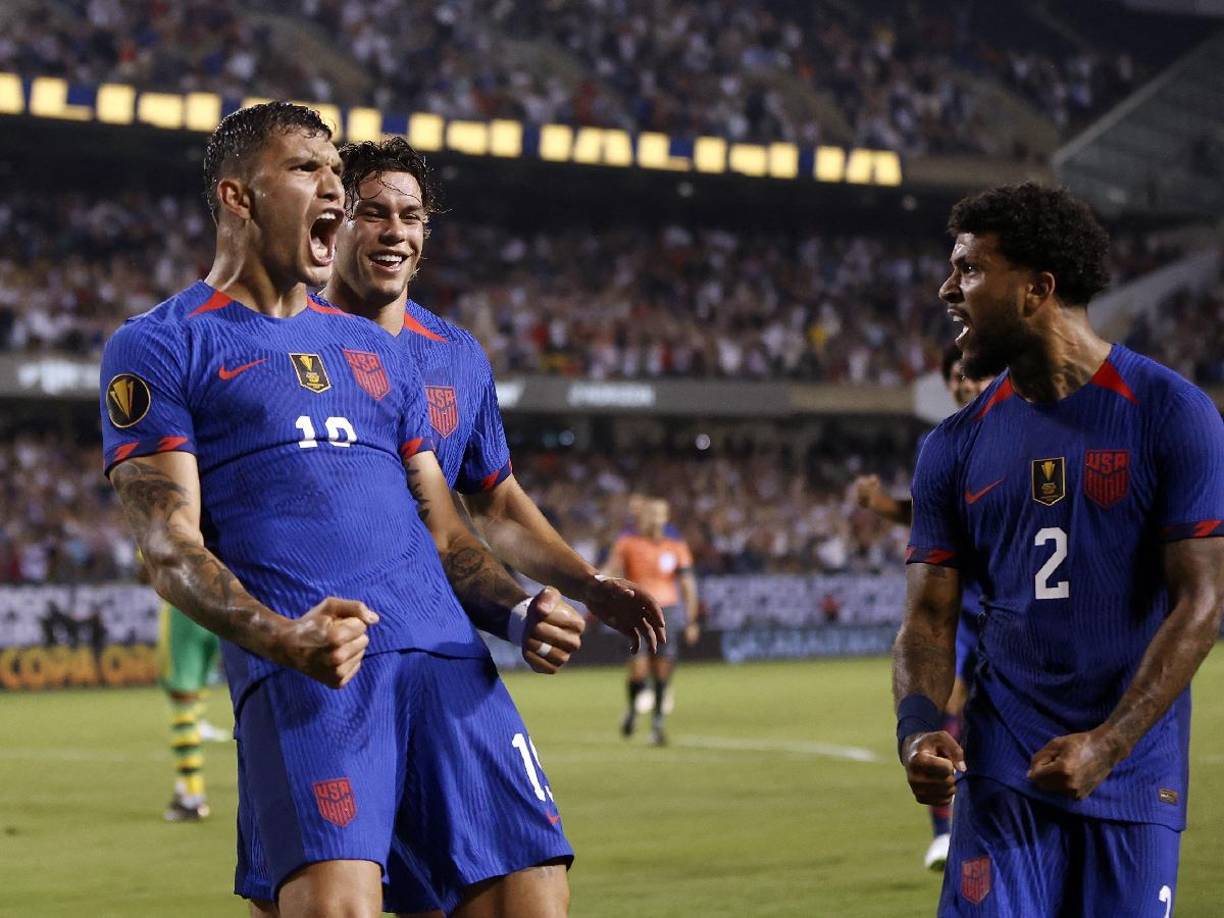 Por otra parte, dentro de las selecciones de Concacaf, Estados Unidos, reciente ganadora de la Liga de Naciones de la CONCACAF, se acercó al Top 10, tras quedar en la posición 11.